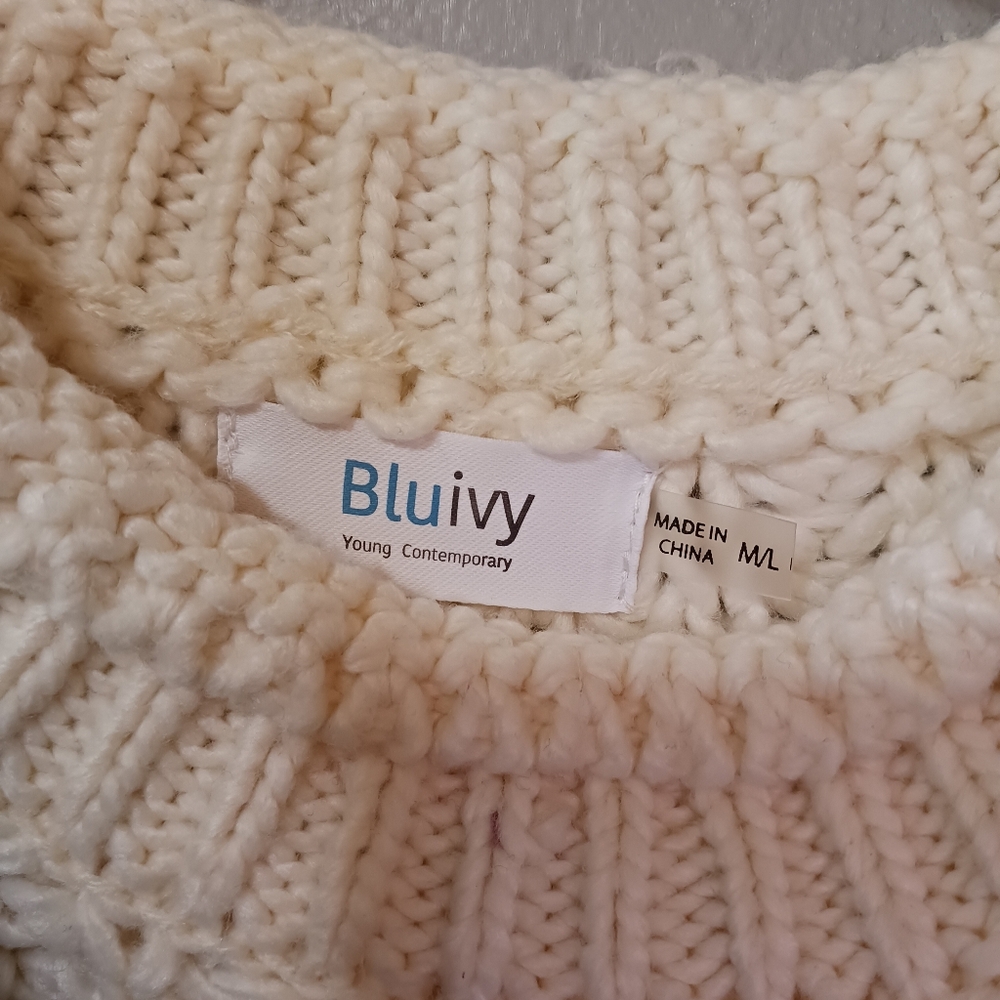Bluivy Cozy Cream Chunky Knit Sweater Distressed Hem Balloon Sleeve Med Large - Picture 4 of 6
